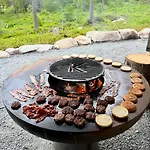 Ulvontaehti - Moderni Moekki Jaerven Rannalla Villa Ulvo