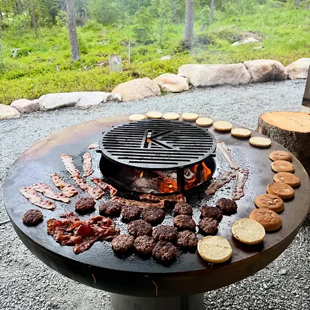 Ulvontaehti - Moderni Moekki Jaerven Rannalla 别墅 Ulvo